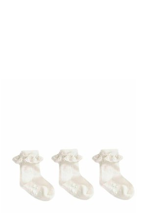 3-PACK FRILLY - REGULAR FIT - Sokid - cream