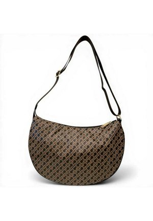 Bolso de hombro marrón en forma de media luna con patrón geométrico negro y correa negra ajustable con cremallera dorada en la parte superior.