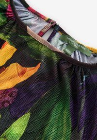 Next KEW COLLECTION LONG SLEEVE - Maxi šaty - black floral print