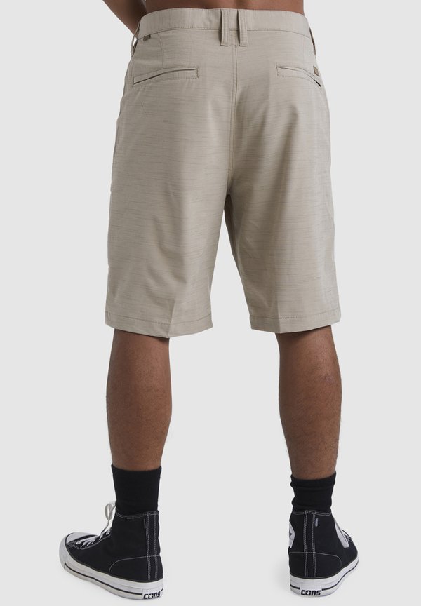 CROSSFIRE SUBMERSIBLE - Shorts - khaki3