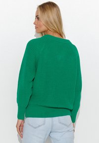Makadamia - Sweter