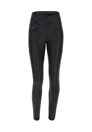 Mustat korkea vyötärö legginsit, joissa on ristiin menevä vyötärönauha, tyylikäs pinta ja erottuva ommel. Sisältää sivutaskut käytön helppouteen.