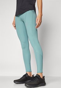 ASICS ROAD WINTER HIGH WAIST - Leggings - celadon