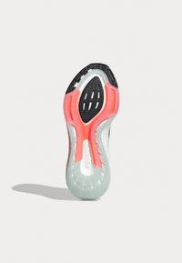 adidas Performance ULTRABOOST 22 czarny