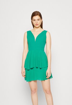 WAL G. CRUISE COLLECTION ABIGAIL RUFFLE MINI - Kokteilinė suknelė / vakarėlių suknelė - leaf green