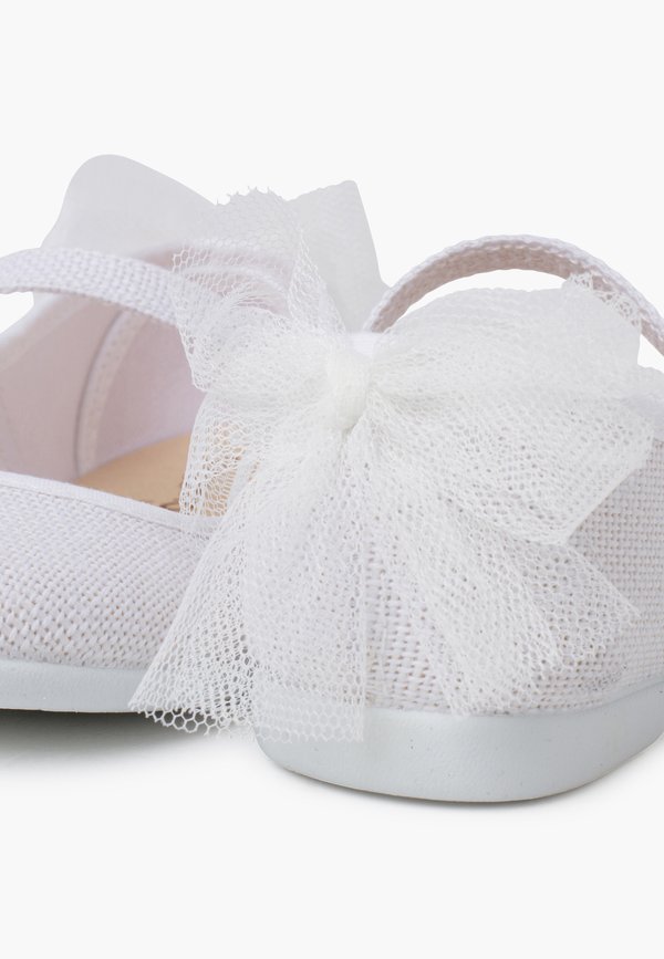 MERCEDITAS CEREMONIA – Riemchenballerina – blanco