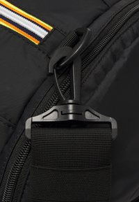 K-Way MEREVILLE UNISEX - Borsa da viaggio - black pure