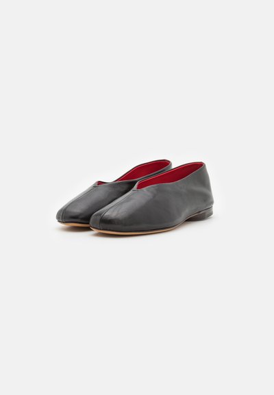 Mansur Gavriel GLOVE FLAT - Μπαλαρίνες - black/flamma