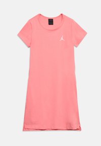 Nevybrané, pink gaze