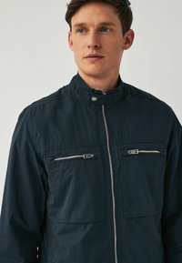 Next SHACKET - REGULAR FIT - Lehká bunda - navy