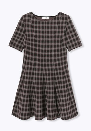 Robe à manches courtes en motif à carreaux noir et gris. Silhouette évasée, col rond et tissu à texture douce.