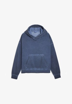 Felpa con cappuccio di colore blu navy realizzata in materiale morbido, con tasca frontale e un piccolo logo sul petto. Maniche lunghe e vestibilità comoda.