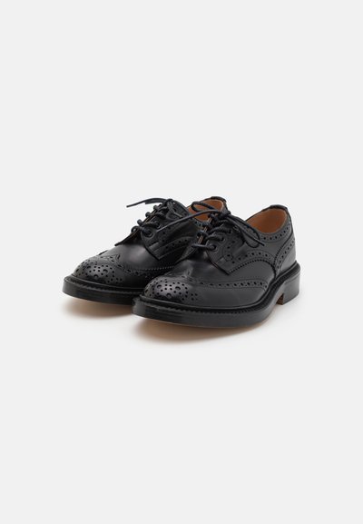 Tricker's BOURTON FIT - Pantofi eleganți cu șireturi - black