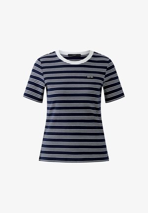 Marineblauw T-shirt met horizontale witte strepen, korte mouwen, witte ronde hals en een klein "OUI OUI" logo op de borst.