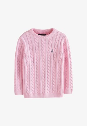 Hellrosa gestrickter Pullover mit Zopfmuster, rundem Ausschnitt und gerippten Bündchen. Kleines gesticktes Logo auf der Brust.