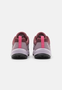 Adidas Terrex AX4R UNISEX - Scarpa da hiking - quiet crimson/silver dawn/pink fusion