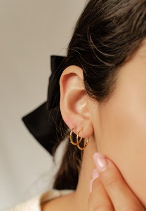 SET OF 4 SLIM HOOP - Earrings - goldfarben