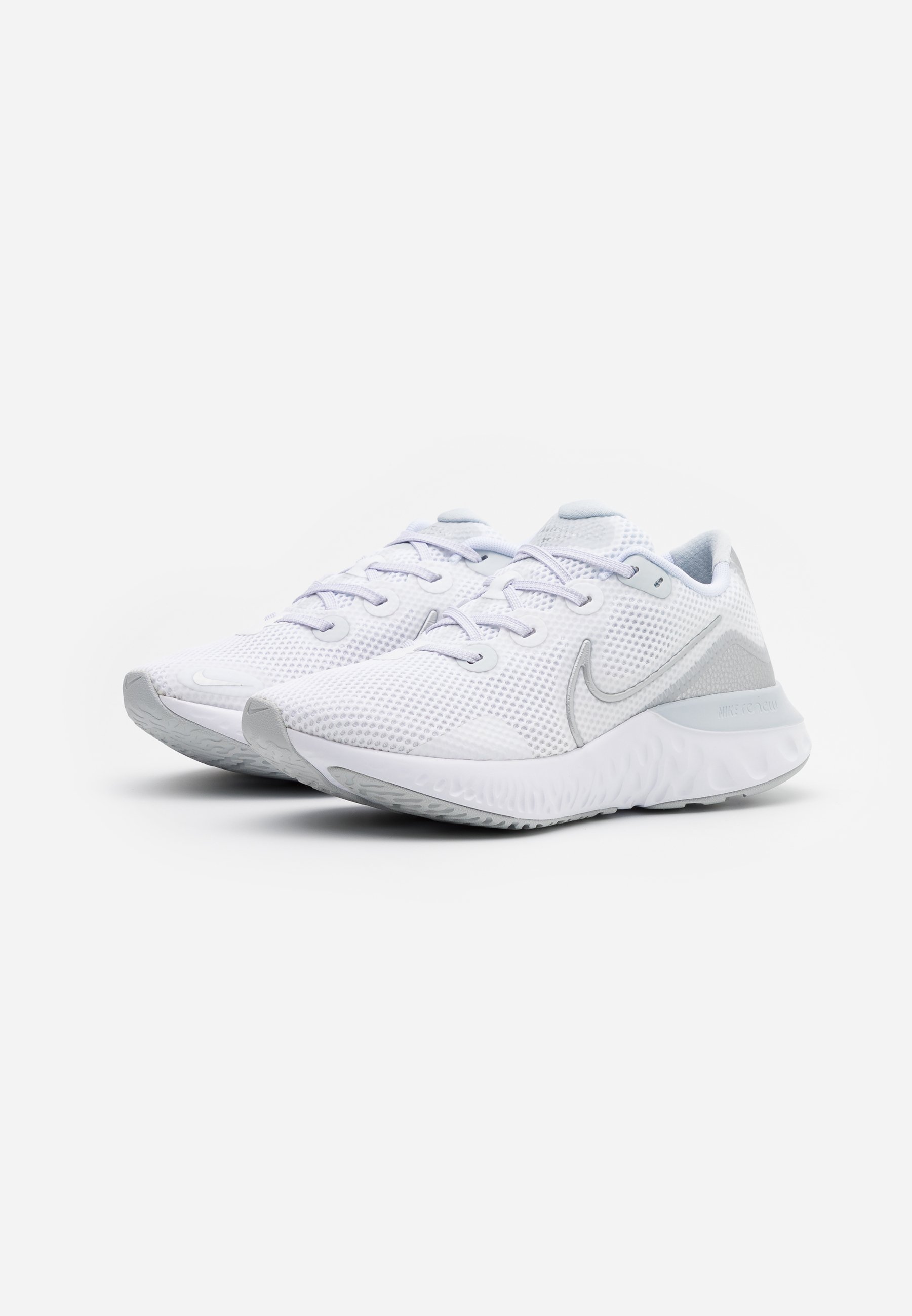 takma ad ses nike performance renew 