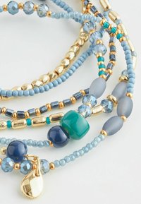 Next BEADED STRETCH 6PACK REGULAR FIT - Käevõru - blue