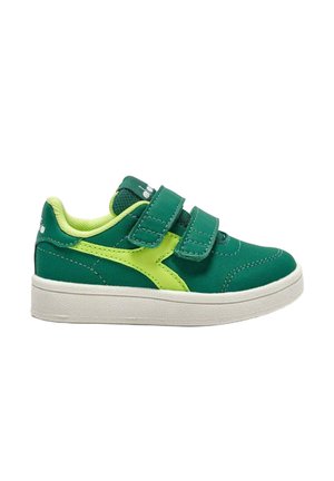 Sneaker da bambino verde e gialla con due chiusure in velcro, suola bianca e interno giallo, vista di lato su sfondo neutro.