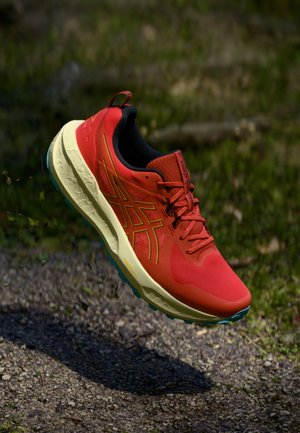 GEL SONOMA 8 - Trail running shoes - red clay/black