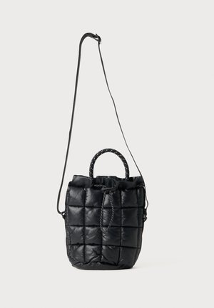 PUFFLE TINY TOTE - Torba preko tijela - black/iron grey