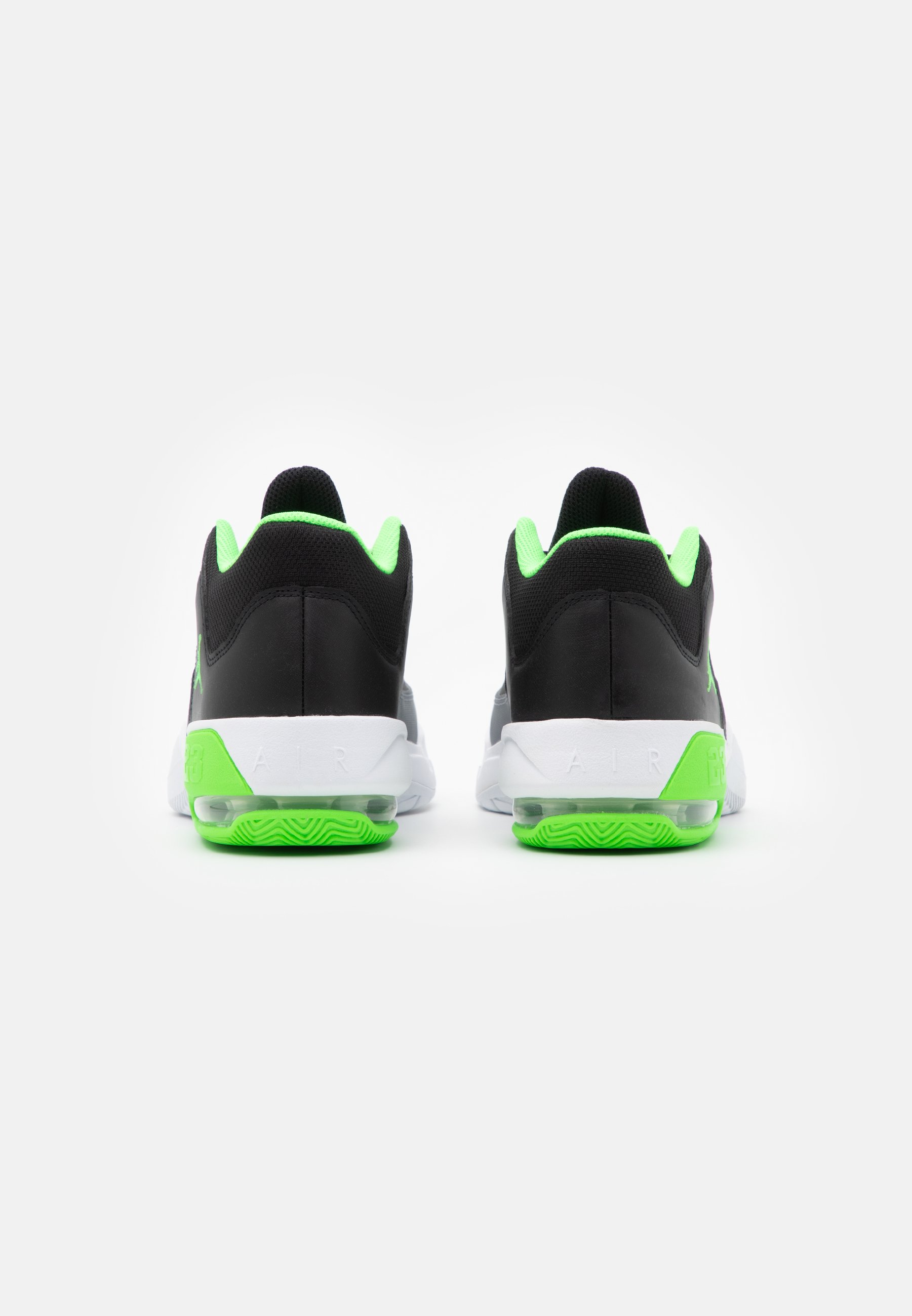 Jordan MAX AURA 3 UNISEX - Zapatillas de baloncesto - black/green  strike/cool grey/white/negro - Zalando.es