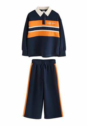 Next REGULAR FIT - RUGBY TOP AND JOGGERS SET - Træningsbukser - navy