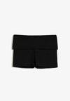 SHORTS - Legging - black