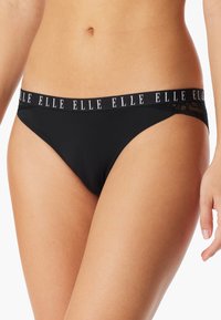 Zwarte bikinibroek met een elastische tailleband met het merk "ELLE" erop, glad materiaal en kanten accenten aan de zijkanten.