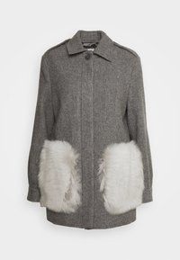 Επιλέχθηκε, grey