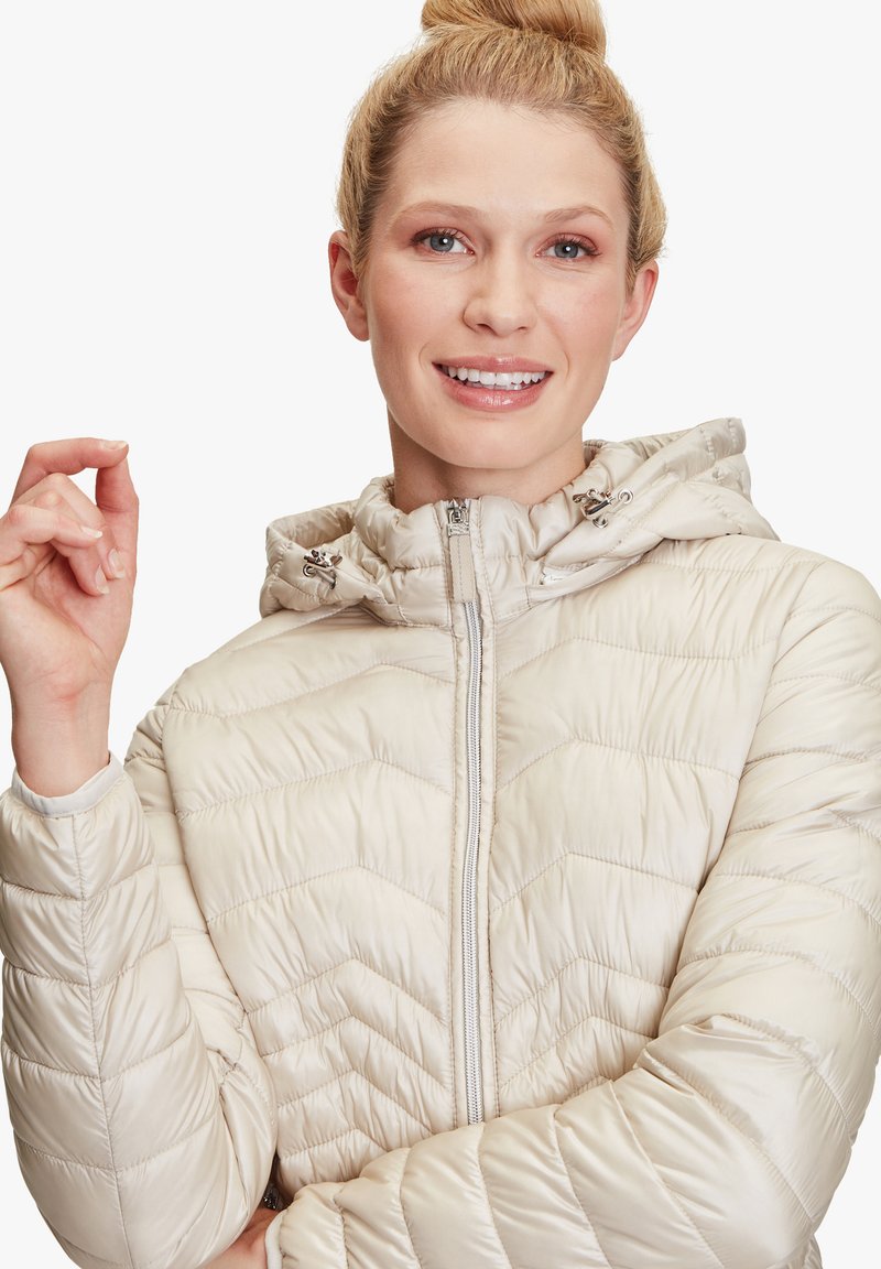 Damen Leichte Jacken | Betty Barclay Winterjacke beige - MS17496 Damen Leichte Jacken | Betty Barclay Winterjacke beige - MS17496