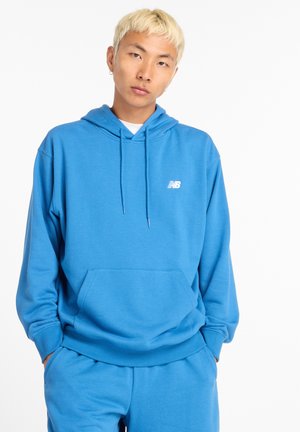 New Balance SPORT ESSENTIALS FRENCH TERRY - Hoodie - blue light blue