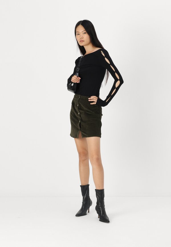 VMETTA SHORT SKATER SKIRT - Mini skirt - forest night4