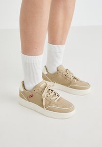 Levi's® Zapatillas - beige