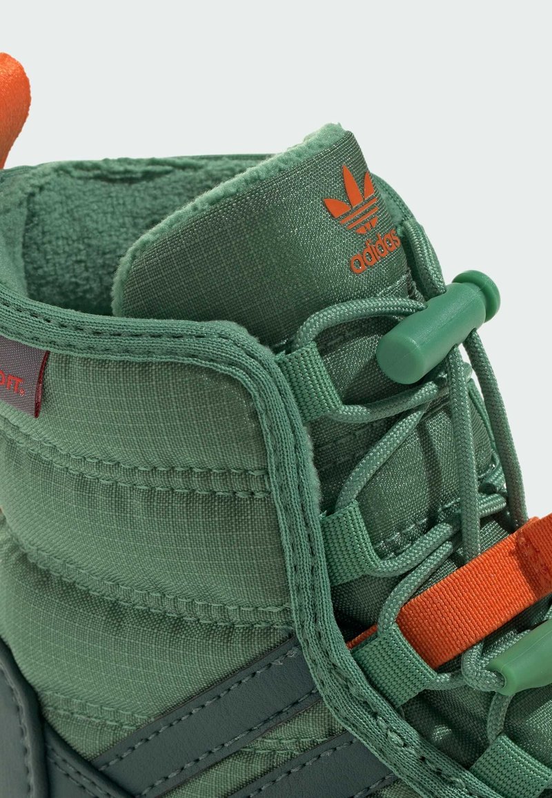 adidas Originals SUPERSTAR - Zapatos de beb - preloved green mineral green  orange/verde - Zalando.es