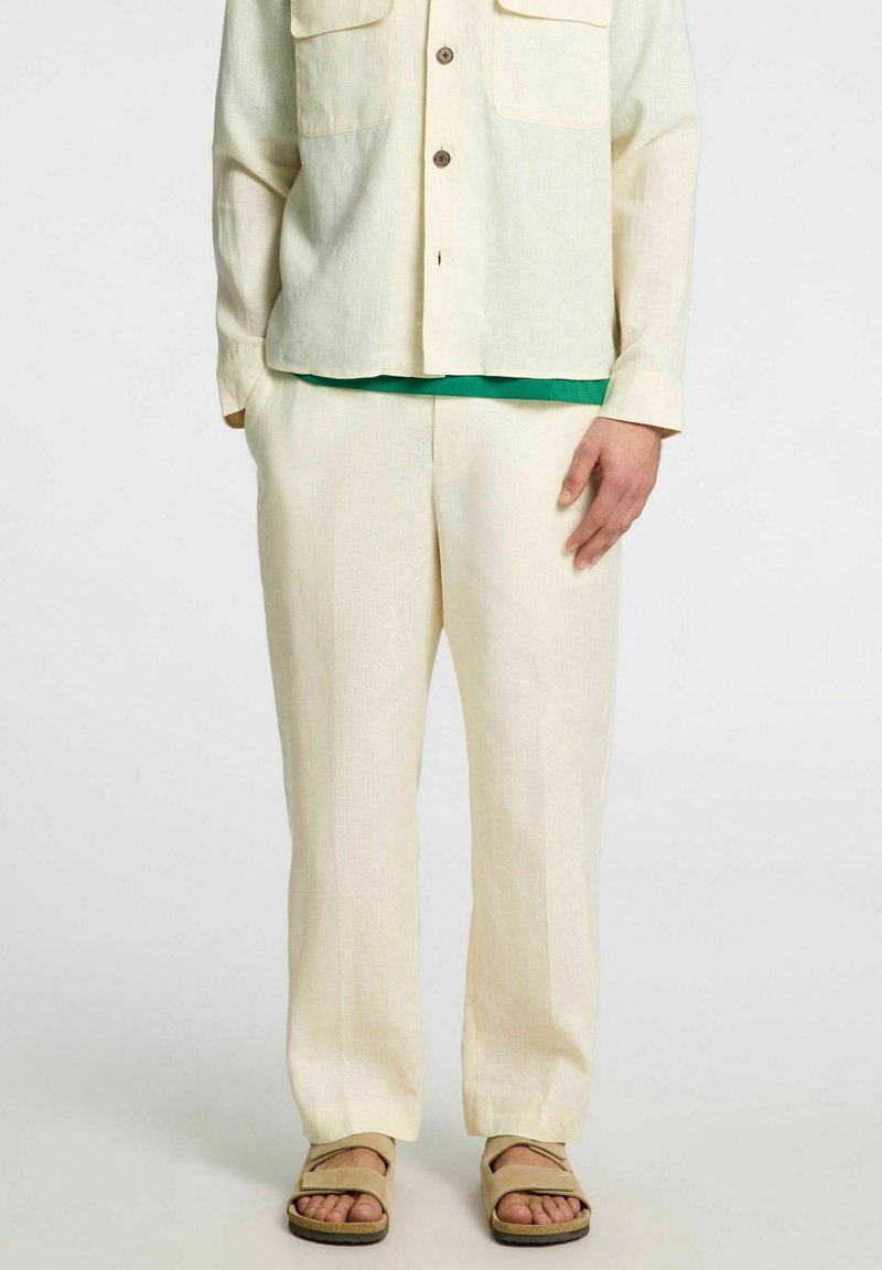 Selected Homme SLHLOOSE-WYATT - Hlače - egret