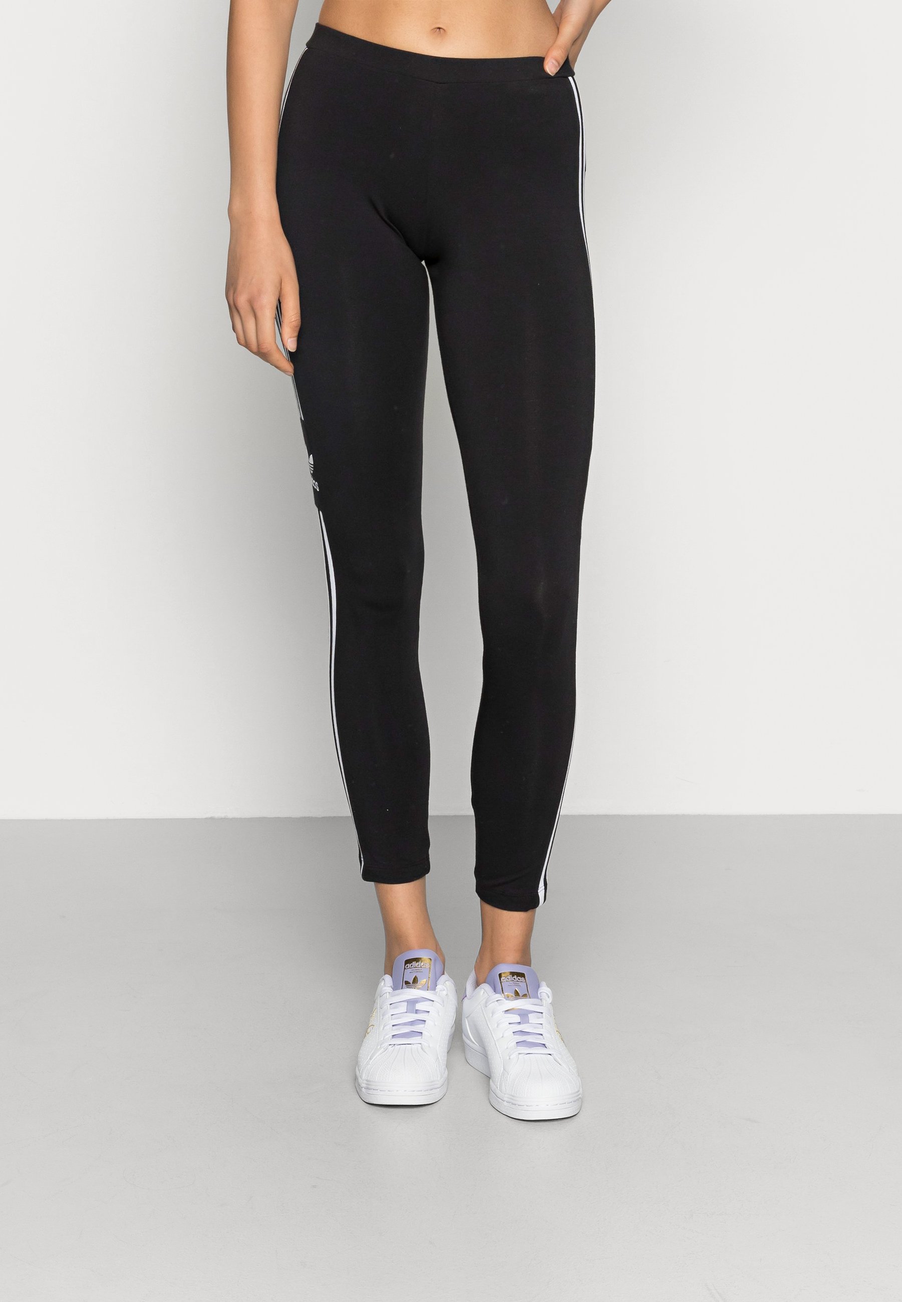 Legging adidas Originals Trefoil Tight Vermelha/Branca - Compre Agora