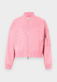 Δεν επιλέχθηκε, medium pink