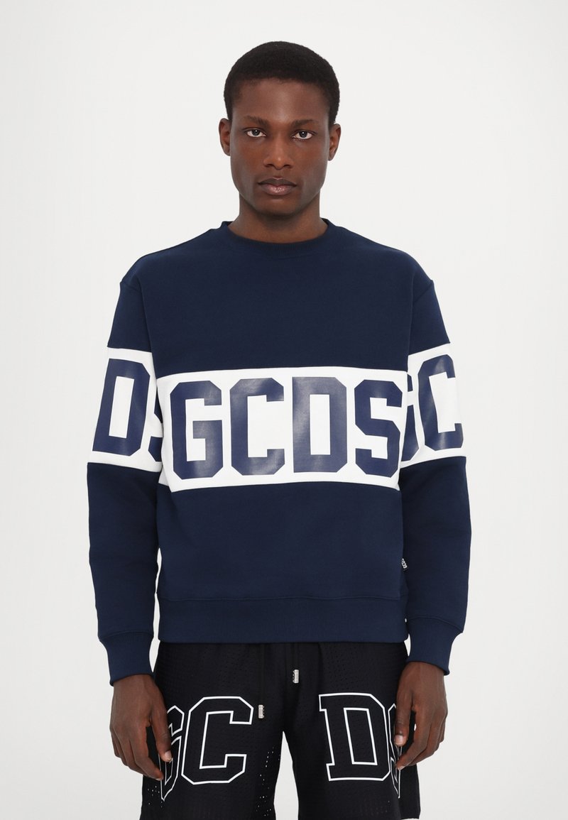 GCDS - BAND LOGO CREW NECK - Sweatshirt - deep blue/white, Agrandir
