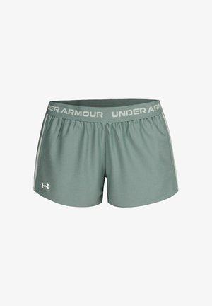 Gaiši zaļi sporta šorti ar elastīgu jostu, uz kuras rakstīts "UNDER ARMOUR" baltā krāsā. Sānu svītras un logo baltos akcentos. Gluda auduma.