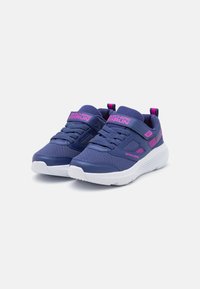 Skechers Performance GO RUN ELEVATE - Tossud - navy