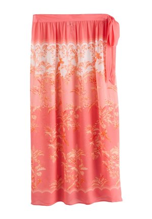 Gonna midi rosa corallo con motivi floreali e uccelli in tonalità più chiare, caratterizzata da una vita arricciata e un dettaglio con fiocco laterale.