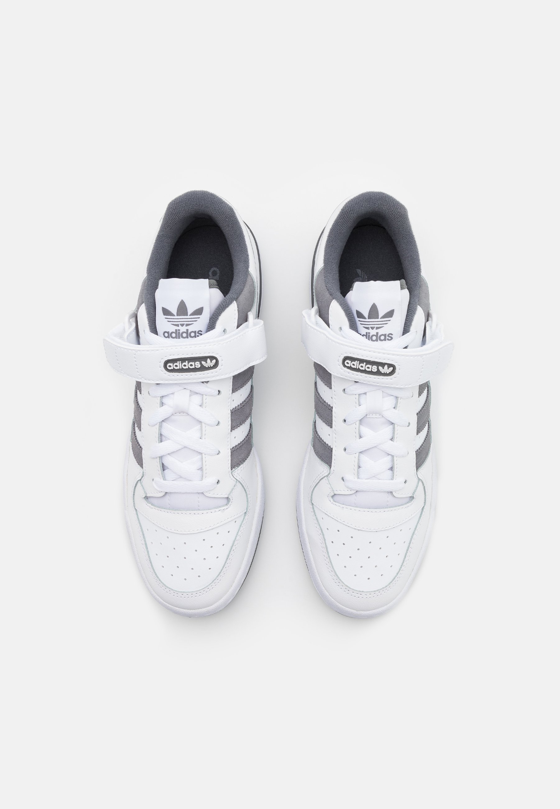 adidas trainers with gold sole
