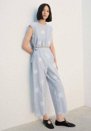 Pantalones - light blue