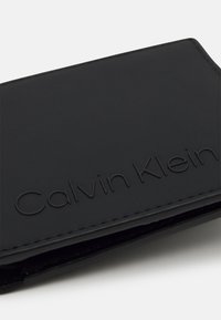 Calvin Klein BIFOLD COIN - Geldbörse - black