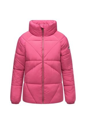 Rožinė paminkštinta striukė su aukštu apykakle, turinti priekinį užtrauktuką ir geometrinį siuvinėjimo raštą. Medžiaga atrodo minkšta ir lygi.