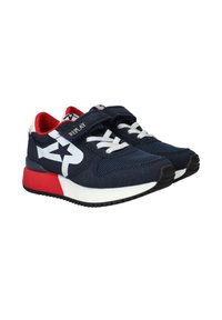 Marineblauwe sneakers met witte en rode accenten, gemaakt van mesh en suède materialen, met een klittenbandsluitring en een sterrenpatroon aan de zijkant.
