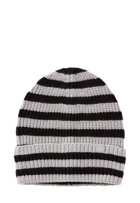 Beanie a righe grigie e nere realizzato in morbido filato testurizzato, con risvolto e una piccola etichetta con il logo sul lato.