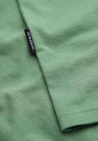 Non sélectionné, green
